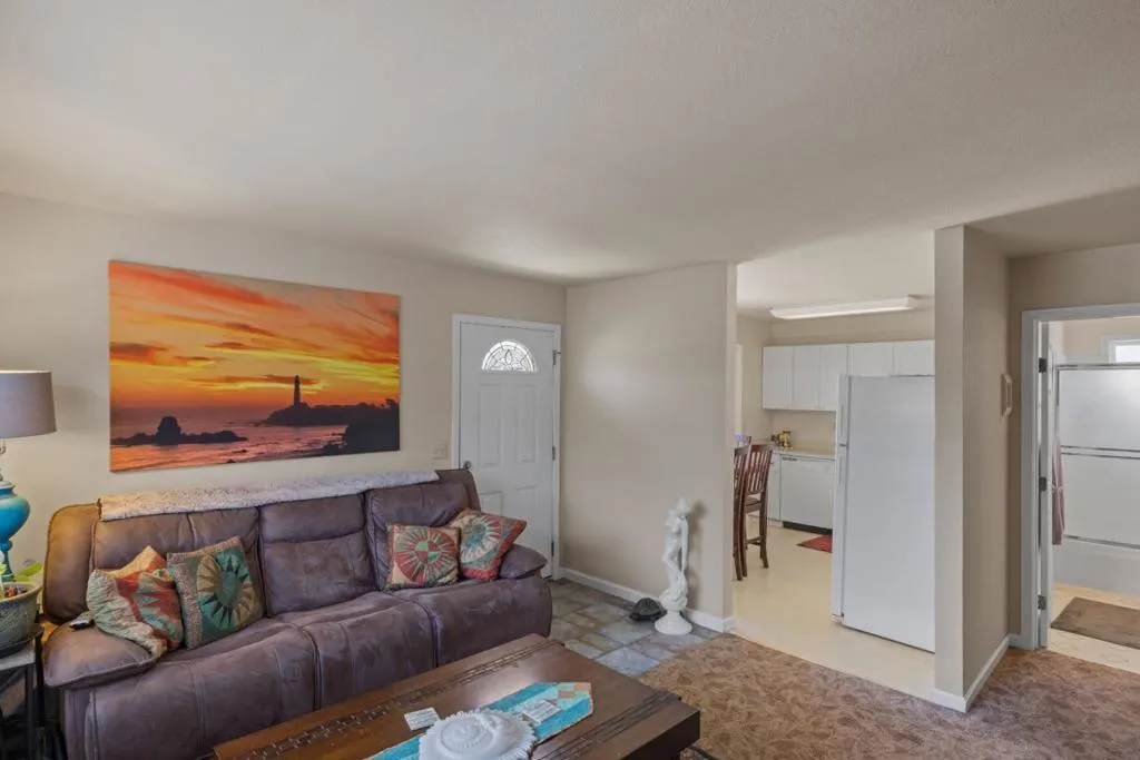 , Capitola, California 95010 home-pic-23