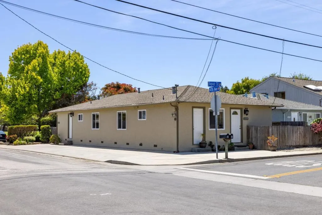 , Capitola, California 95010 home-pic-37