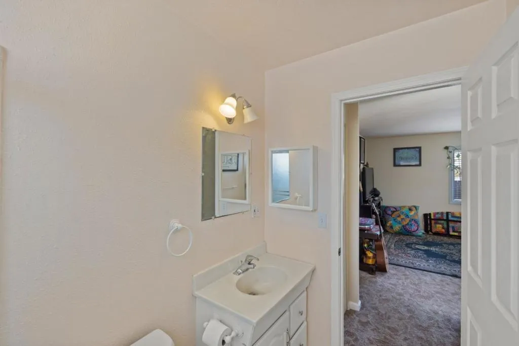 , Capitola, California 95010 home-pic-35