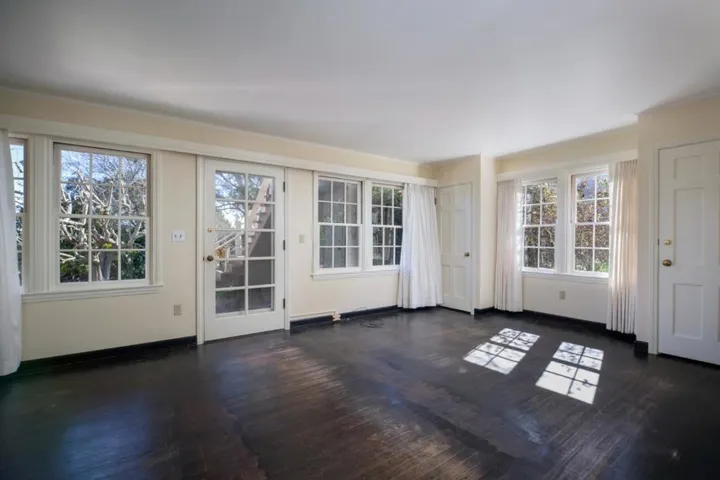 811 Alameda Avenue, Monterey, California 93940