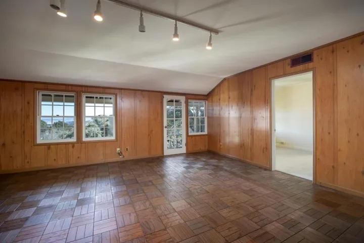 811 Alameda Avenue, Monterey, California 93940