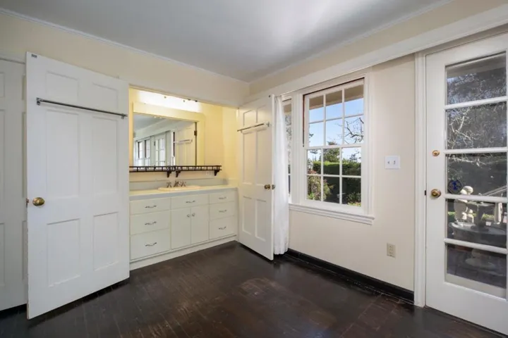 811 Alameda Avenue, Monterey, California 93940
