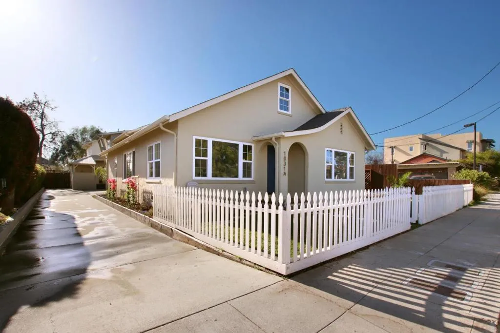 1031 Cayuga Street, Santa Cruz, California 95062 home-pic-0