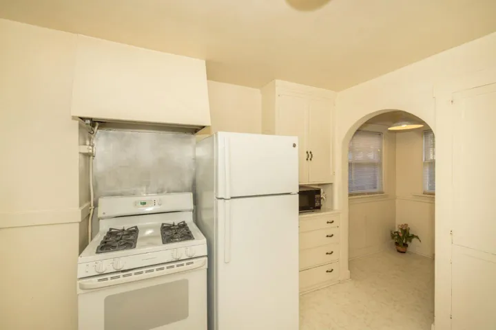 , Palo Alto, California 94301
