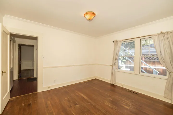 , Palo Alto, California 94301