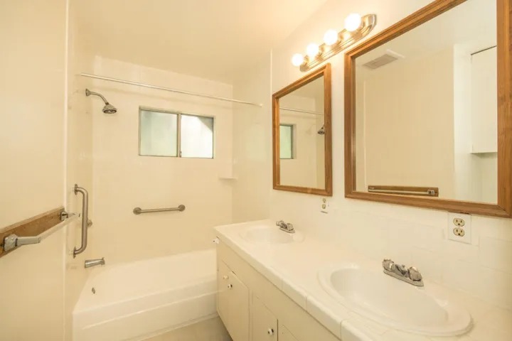 , Palo Alto, California 94301
