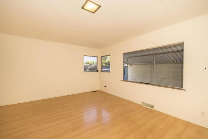, Palo Alto, California 94301