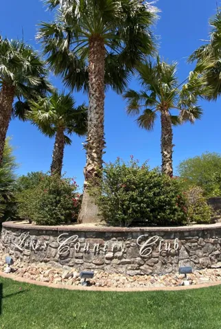 Mission Lakes Golf/Clubhouse Entrance