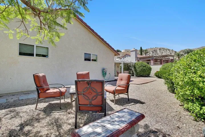 Side yard