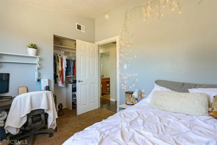 989 Via Esmeralda, Santa Maria, California 93455