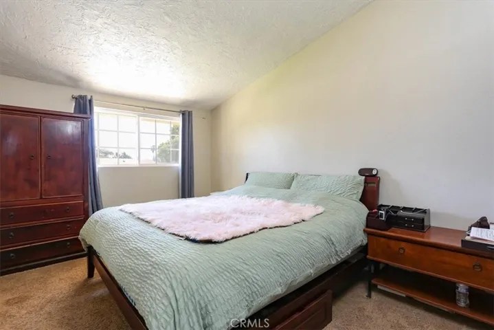 989 Via Esmeralda, Santa Maria, California 93455