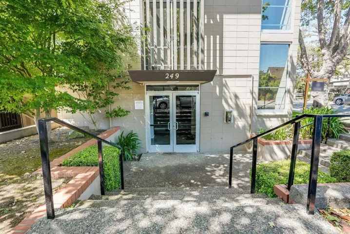 249 Elm Street 104, San Mateo, California 94401