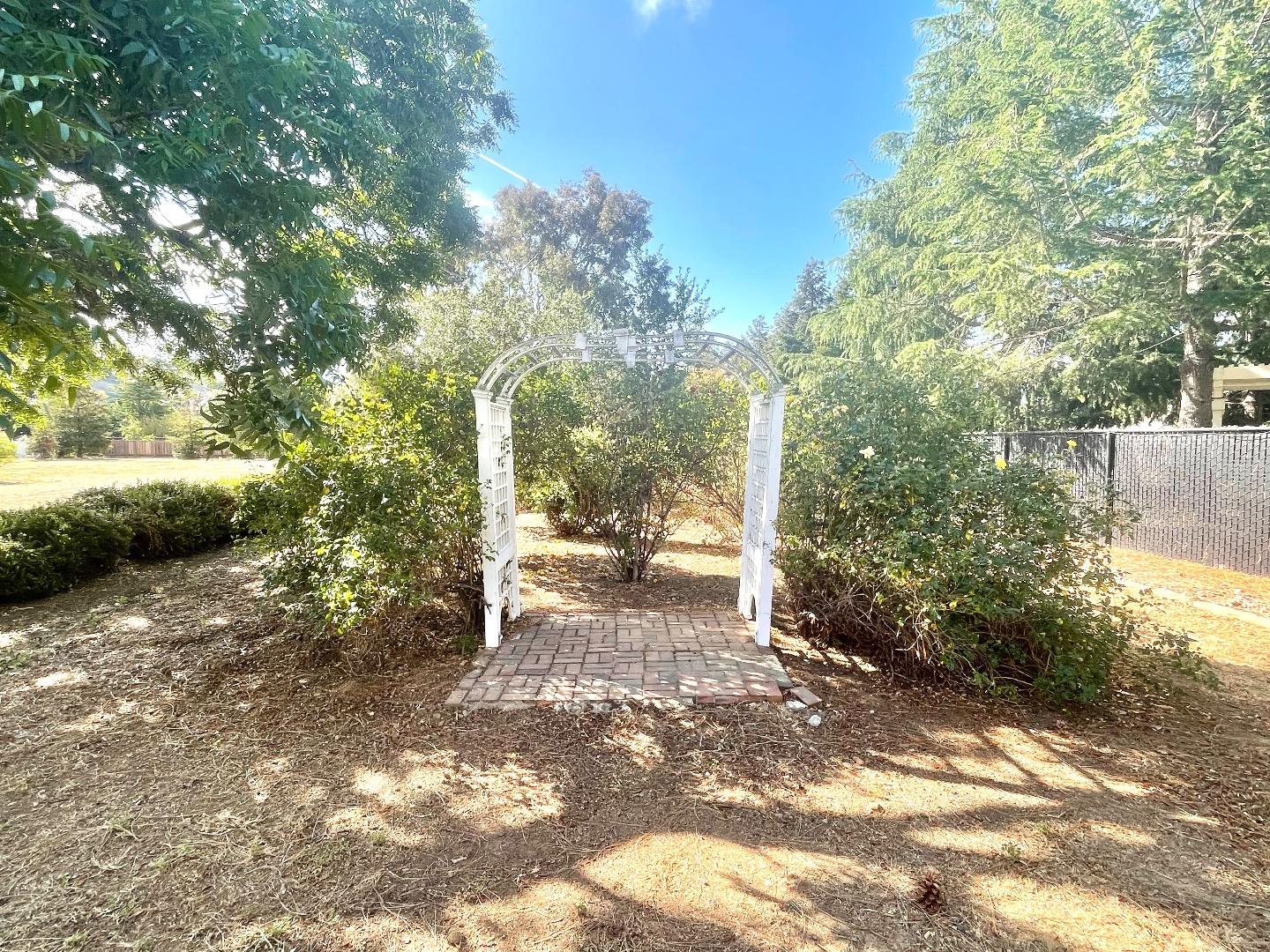 , California home-pic-11