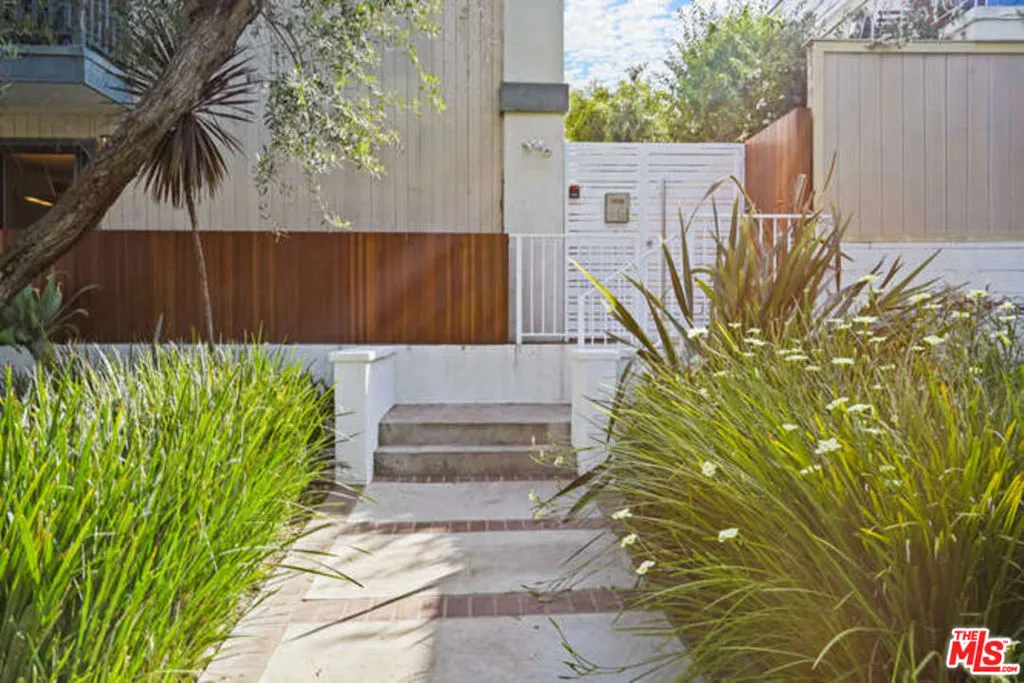 1128 15th Street 6, Santa Monica, California 90403 home-pic-41