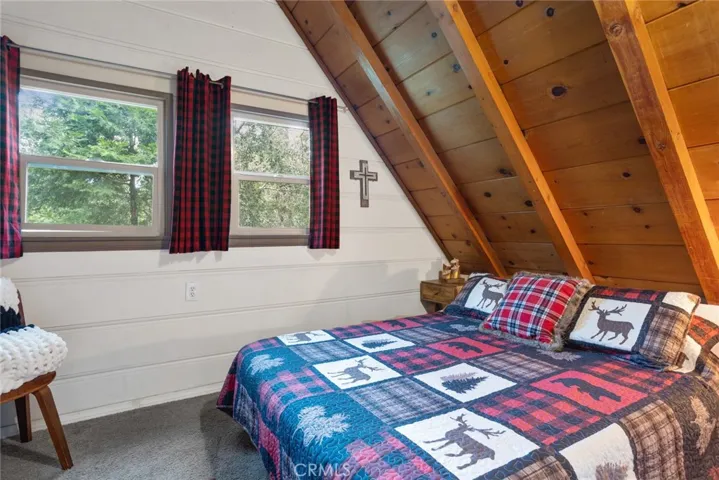 859 Fern Drive, Crestline, California 92325