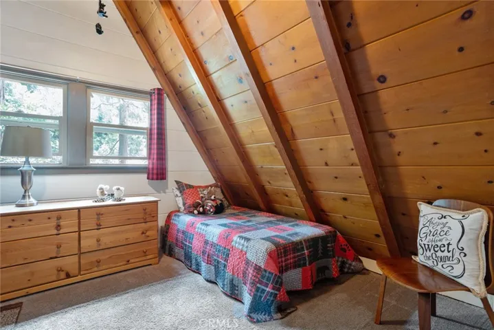 859 Fern Drive, Crestline, California 92325
