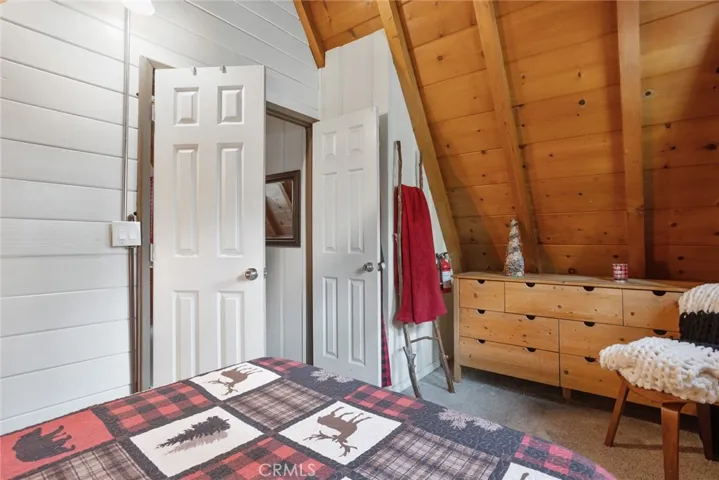 859 Fern Drive, Crestline, California 92325