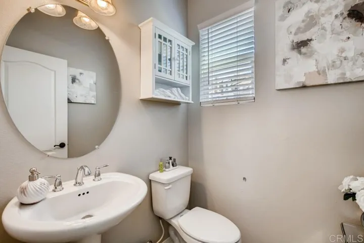 341 Cobalt Drive, Vista, California 92083
