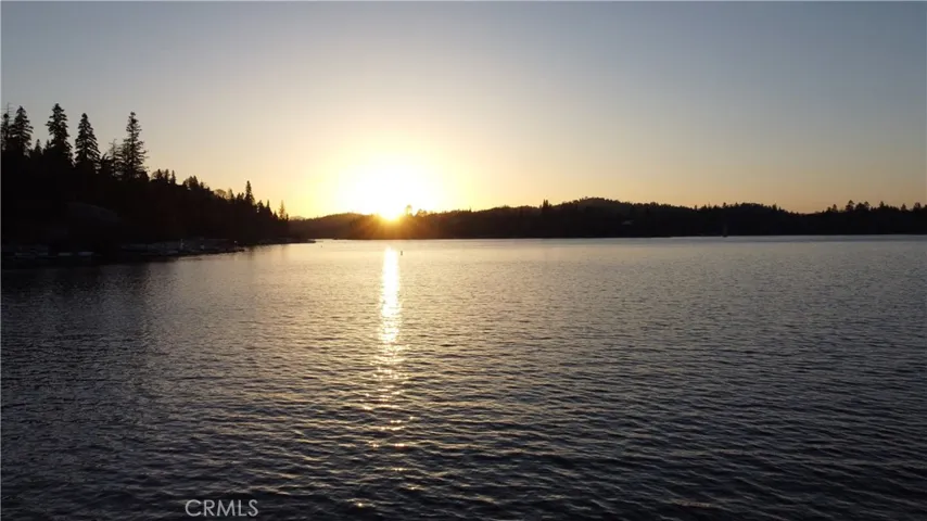 599 A S-599a Emerald Bay, Lake Arrowhead, California 92352