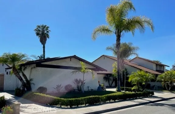 24685 Acropolis Drive, Mission Viejo, California 92691