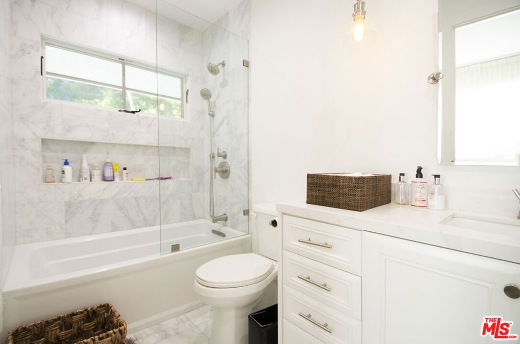 1738 Nichols Canyon Road, California home-pic-25