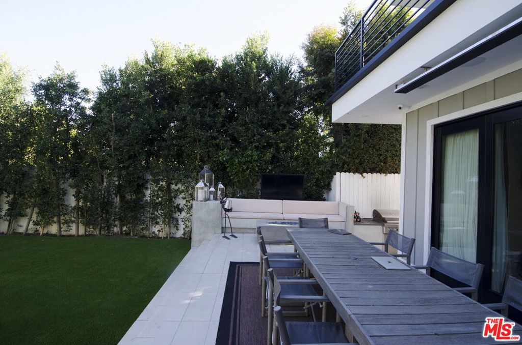 1738 Nichols Canyon Road, California home-pic-9
