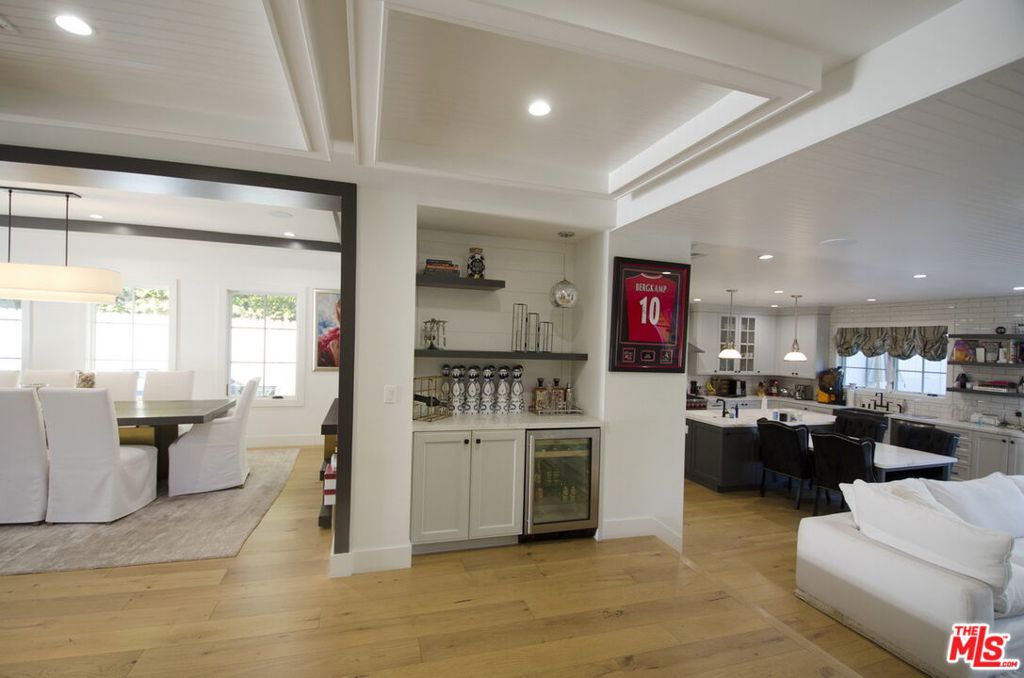 1738 Nichols Canyon Road, California home-pic-12