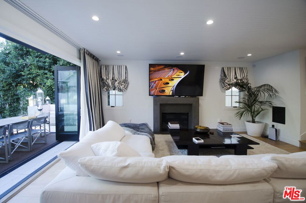1738 Nichols Canyon Road, California home-pic-4