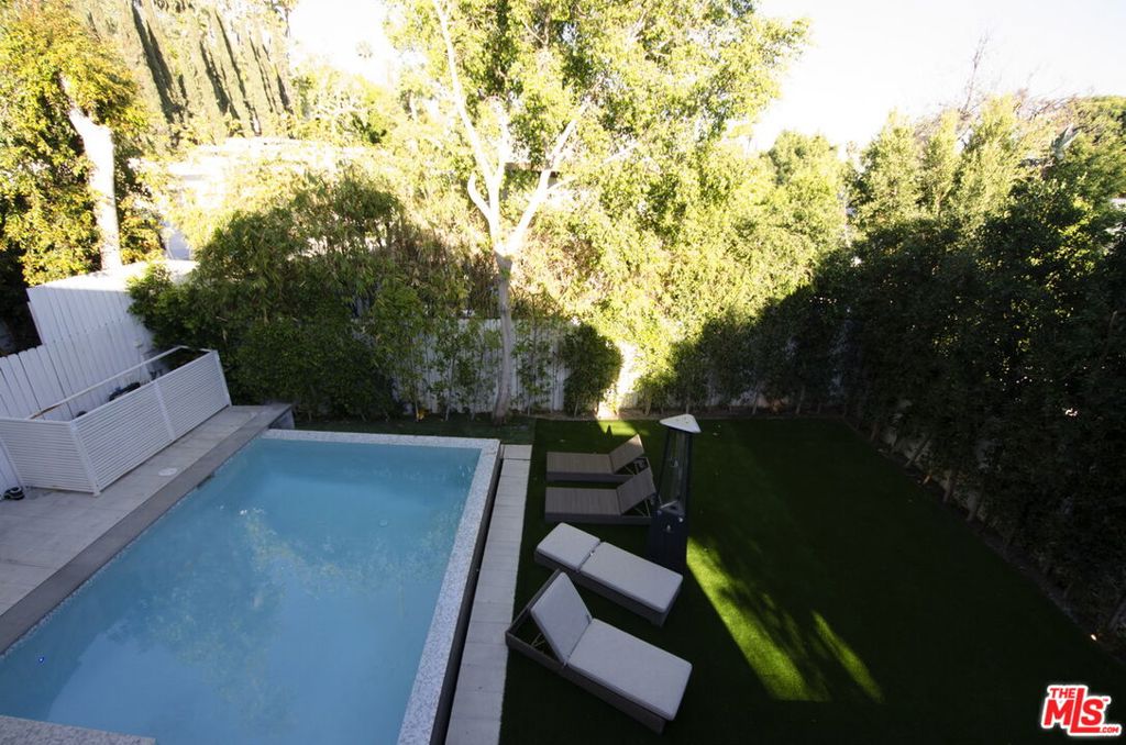 1738 Nichols Canyon Road, California home-pic-19