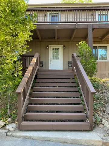 276 Chipmunk Drive, Twin Peaks, California 92391