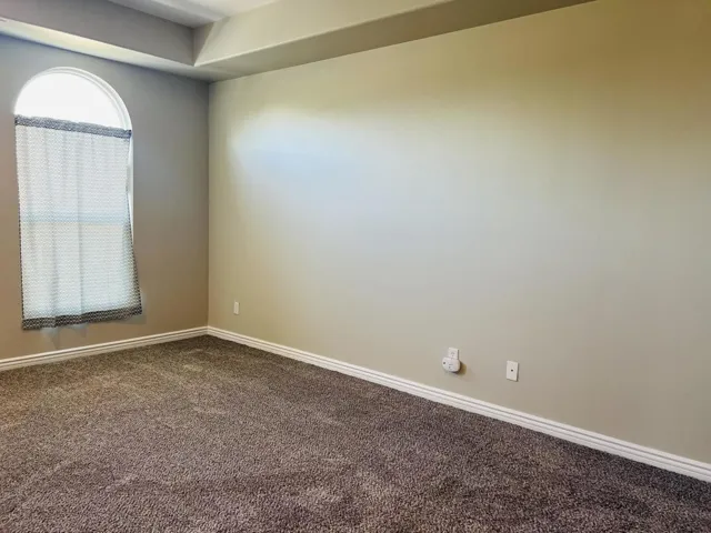 F72404E3-D33E-4767-8088-E2FF9D56362E