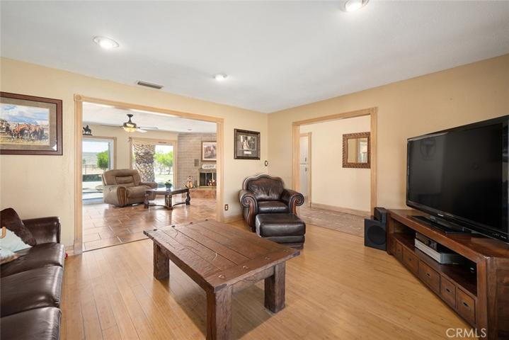 30503 Palm Avenue, Hemet, California 92543