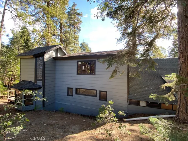 504 Millburn Road, Lake Arrowhead, California 92352