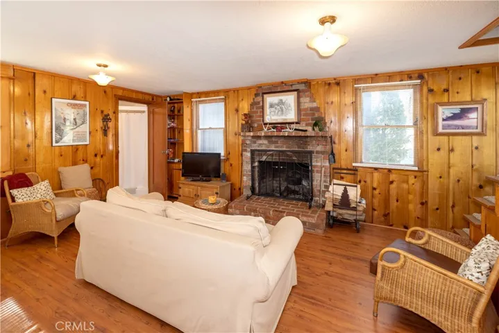 544 Waynoka Lane, Big Bear Lake, California 92315