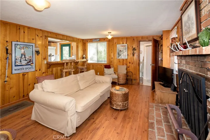 544 Waynoka Lane, Big Bear Lake, California 92315