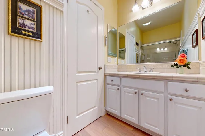 powder room