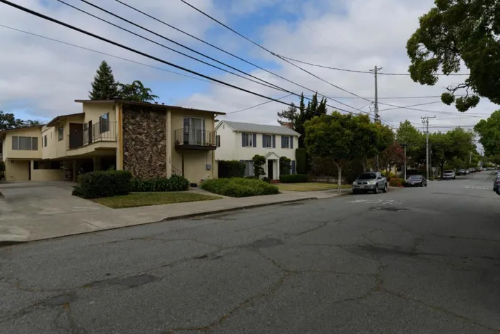 729 Highland Avenue, San Mateo, California 94401