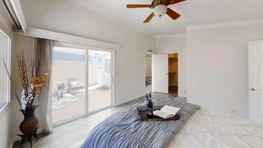 2010 W San Marcos Blvd. 33, San Marcos, California 92078