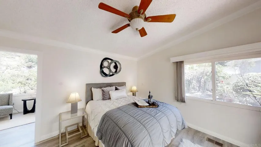 2010 W San Marcos Blvd. 33, San Marcos, California 92078