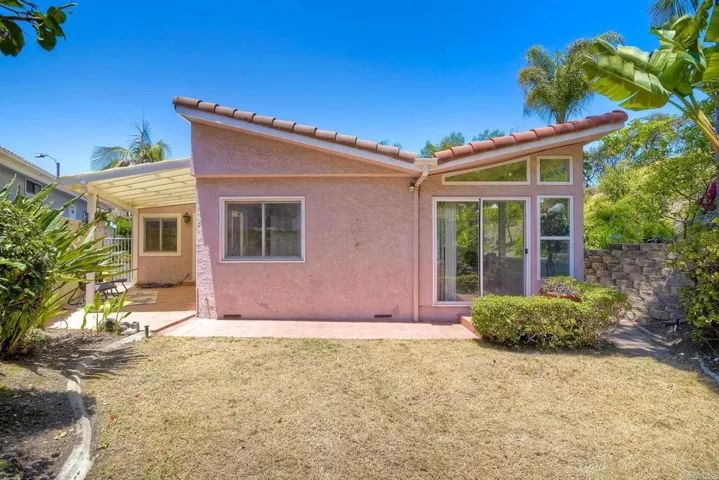 2010 W San Marcos Blvd. 33, San Marcos, California 92078