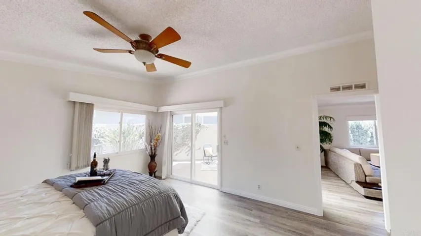2010 W San Marcos Blvd. 33, San Marcos, California 92078
