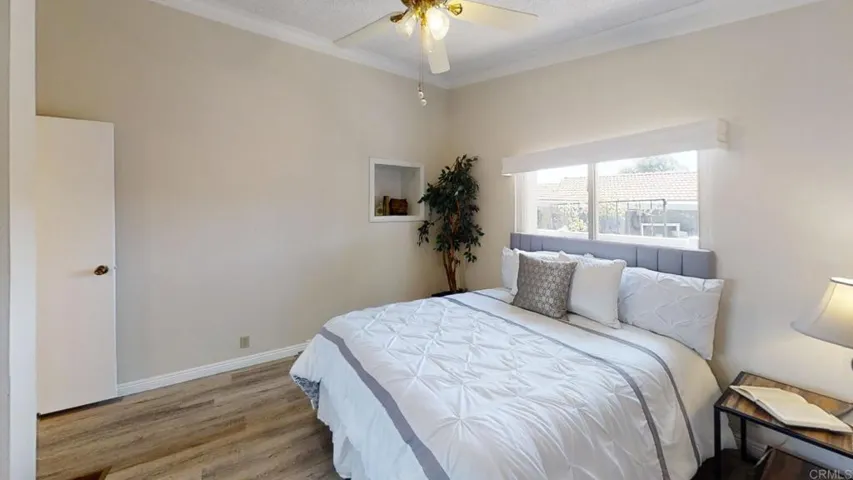 2010 W San Marcos Blvd. 33, San Marcos, California 92078