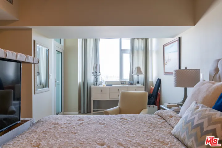 13600 Marina Pointe Drive 606, Marina Del Rey, California 90292
