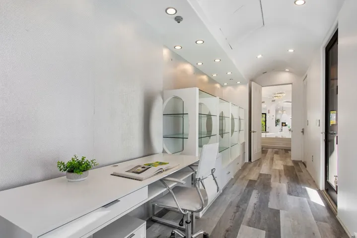 Master Bedroom Hallway