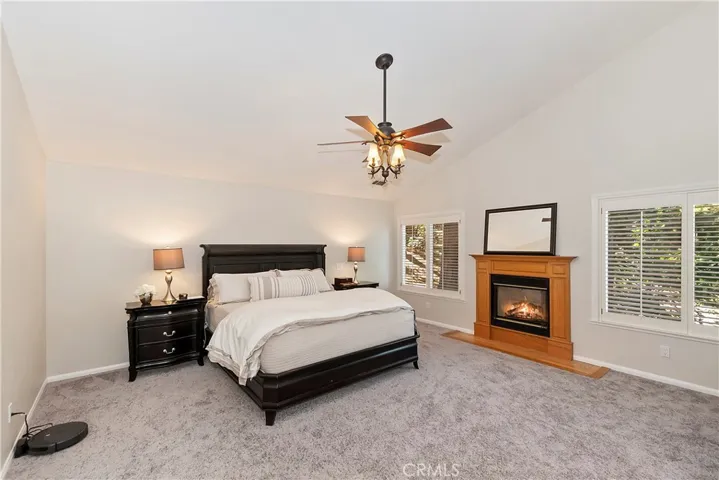 334 Riviera Drive, Lake Arrowhead, California 92352