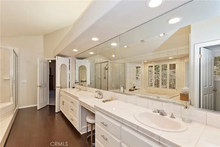 334 Riviera Drive, Lake Arrowhead, California 92352