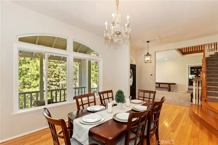 334 Riviera Drive, Lake Arrowhead, California 92352
