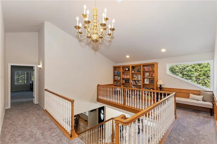 334 Riviera Drive, Lake Arrowhead, California 92352