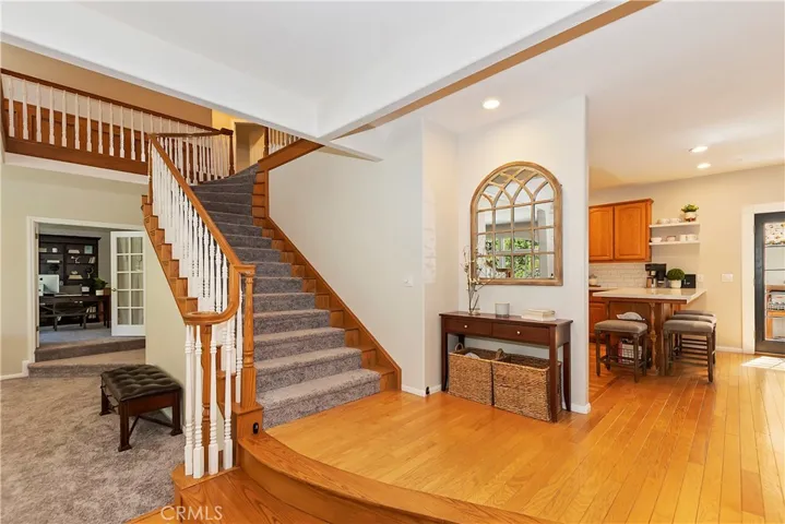 334 Riviera Drive, Lake Arrowhead, California 92352
