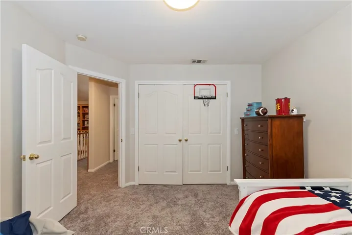 334 Riviera Drive, Lake Arrowhead, California 92352